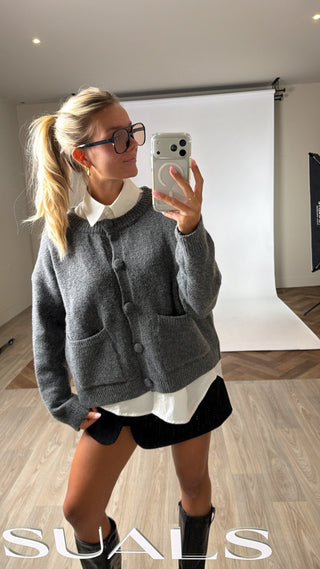 Knitted cardigan with buttons grey - Ezra