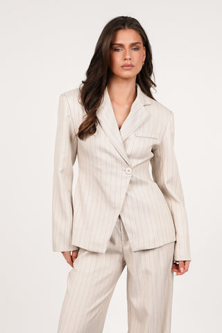 Pinstriped asymmetrical blazer beige - Indigo