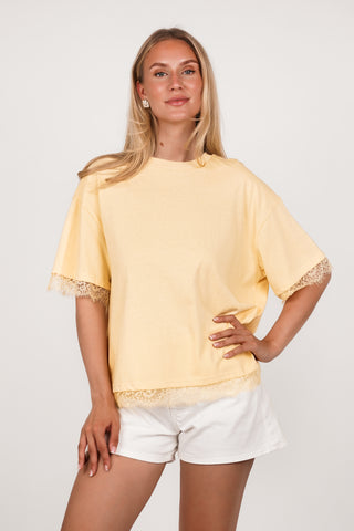 T-Shirt mit Spitze schwarz - Bellami