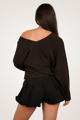 One shoulder trui bruin - Sheila