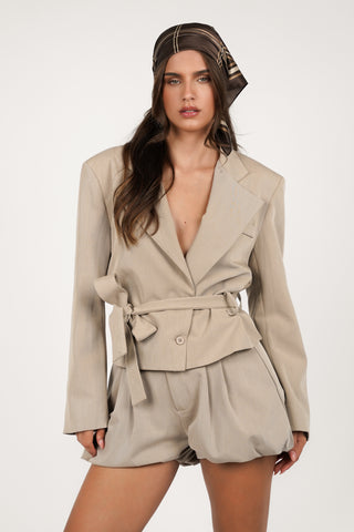 Cropped blazer met ceintuur taupe - Becca