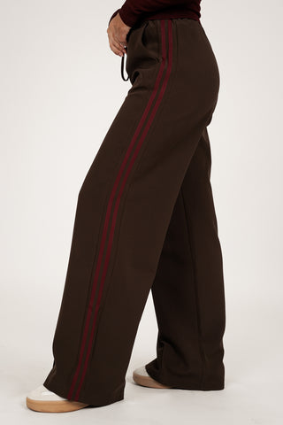 Jogger trousers with pinstripe brown - Emily