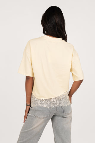 Oversized t-shirt with lace bottom yellow - Elvia