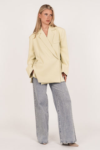 Oversized Blazer, asymmetrisch, Kamel – Clara