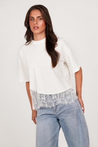 Oversized T-shirt with lace hem white - Elvia