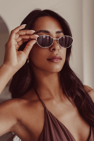 Oval slim green sunglasses - Yara
