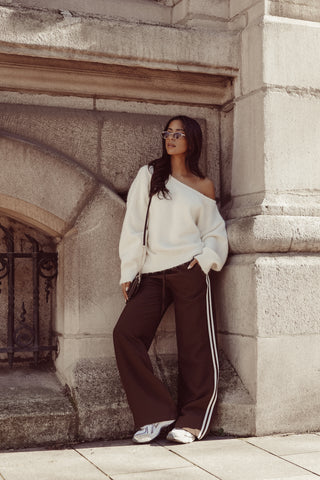 Jogginghose mit braunen Nadelstreifen - Emily