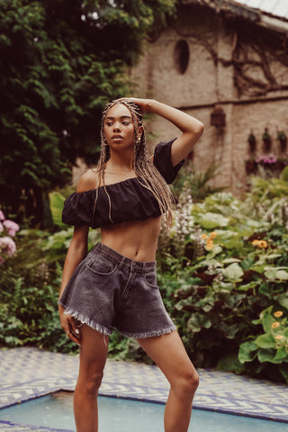 Destroyed denim short wide zwart - Alessia