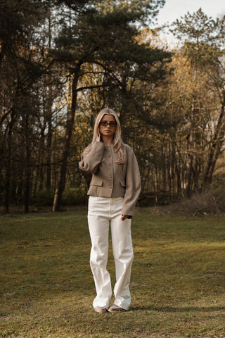 Top fitted with buttons taupe - Aylin