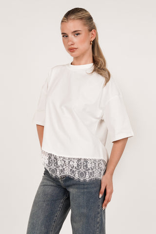 Oversized T-shirt with lace hem white - Elvia
