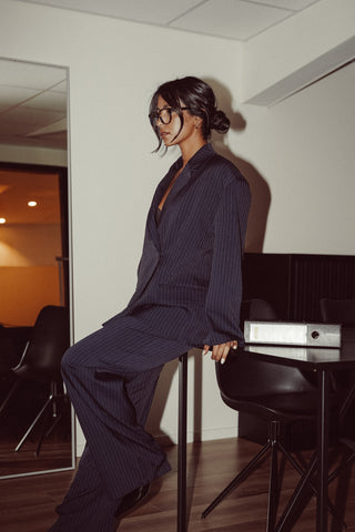 Oversized chalk stripe blazer dark blue - Vive
