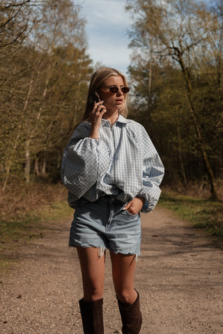 Destroyed relaxed fit denim shorts blue - Mascha