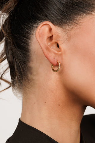Thin hoop earrings with rhinestones gold - Kylie
