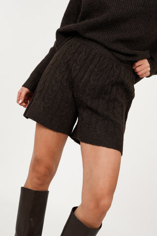 Knitted cable-knit shorts brown - Margo