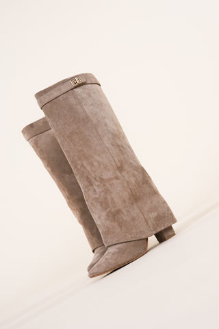 Suede khaki heels with leg warmer - Zava