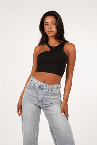 Halter crop top with cut out black - Manouk