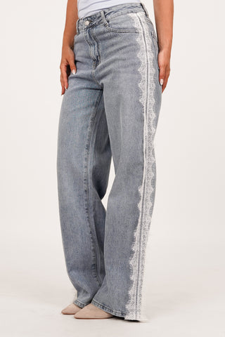 High waist jeans met kant licht blauw - Lucienne