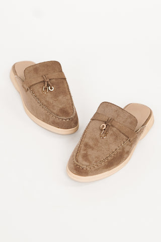 Loafers with gold detail khaki - Kesha