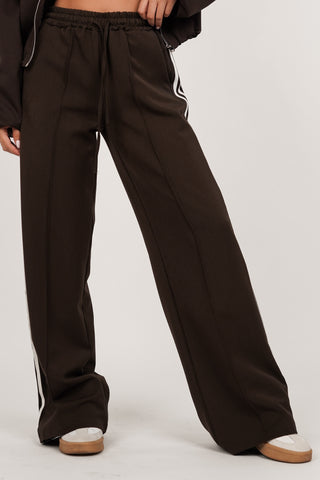 Jogger trousers with pinstripe brown - Emily