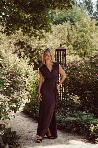 Maxi jurk bruin met ruffles - Gracia
