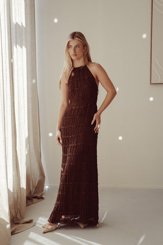 Maxi dress with halter and open back brown - Romy