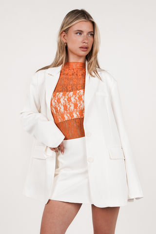 Open back blazer with tie detail white - Pip