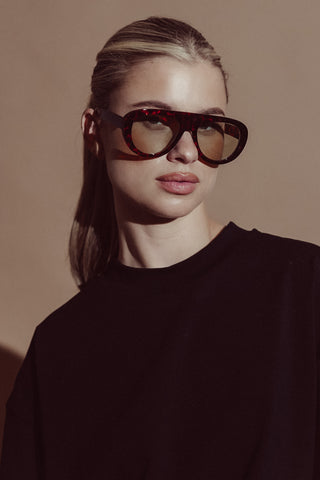 Oversized sunglasses rounded green - Chiara