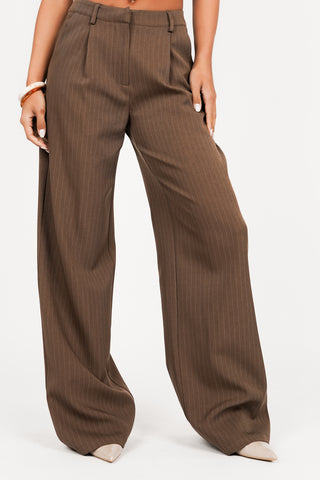 Pants tall with pinstripes brown - Livera