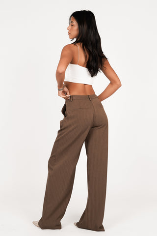 Pants tall with pinstripes brown - Livera
