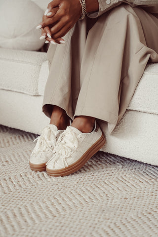 Platform sneakers met kant beige - Jacy