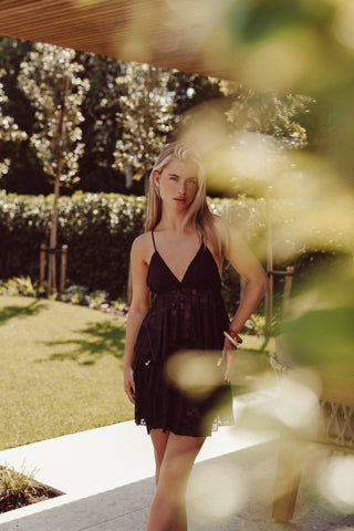 Ruffle top met kant zwart - Lian