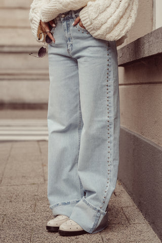 Wide leg jeans with studs light blue - Rocky