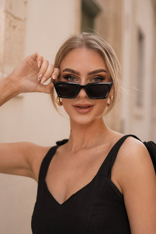 Quadratische schwarze Cat-Eye-Sonnenbrille